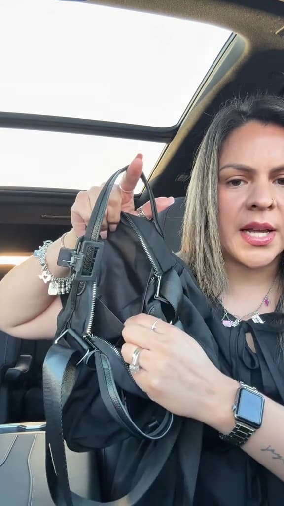 Key event frame at 00:21