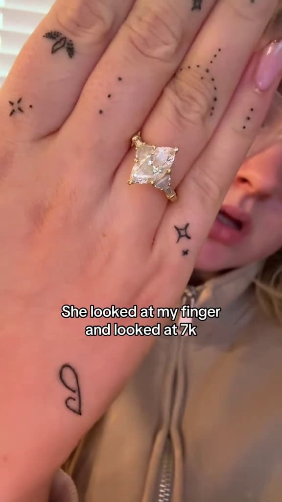 Key event frame at 00:04