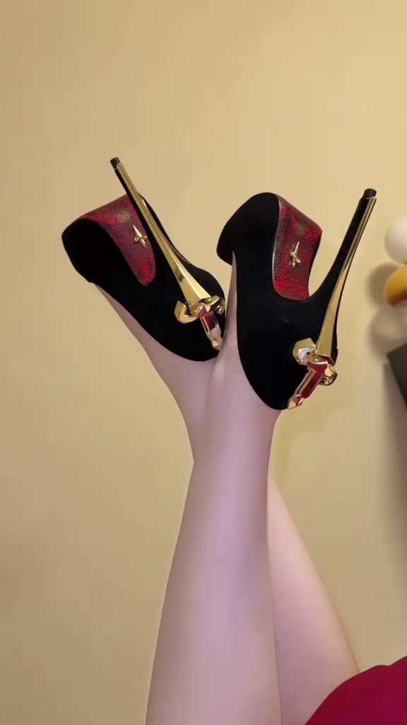 Key event frame at 00:06