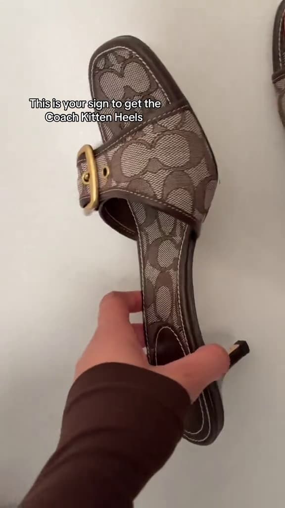 Key event frame at 00:02