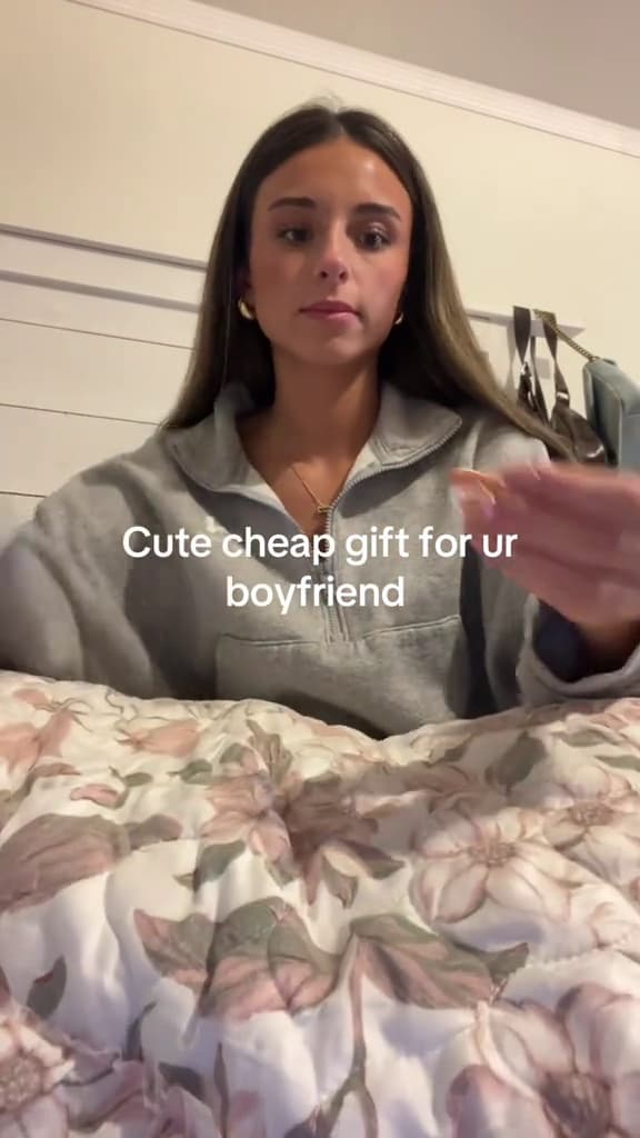 Key event frame at 00:02