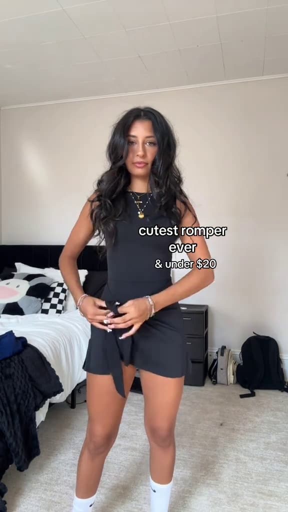 Key event frame at 00:02