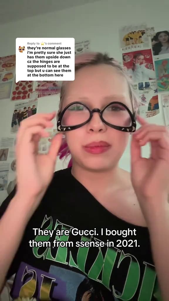 Key event frame at 00:02