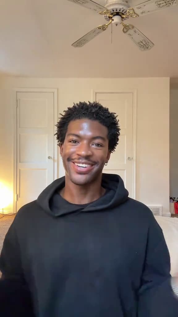 Key event frame at 00:12