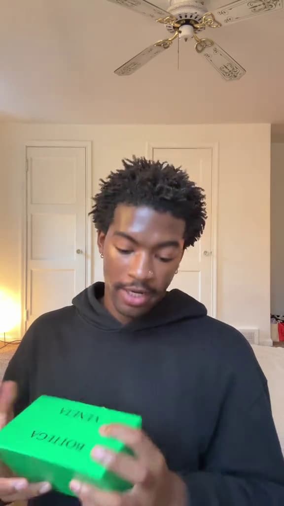 Key event frame at 01:01