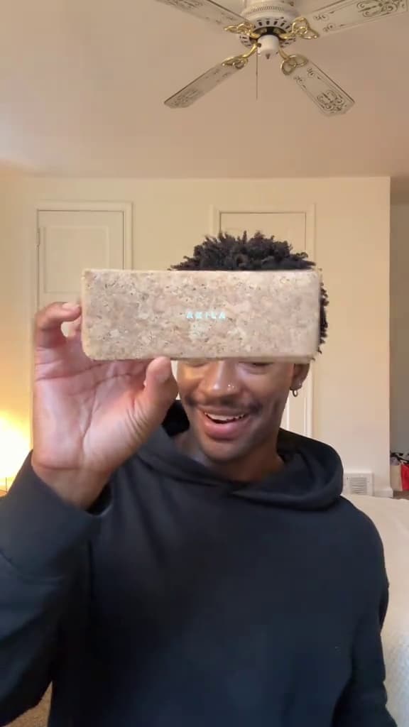 Key event frame at 01:55