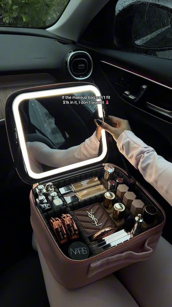 Key event frame at 00:04