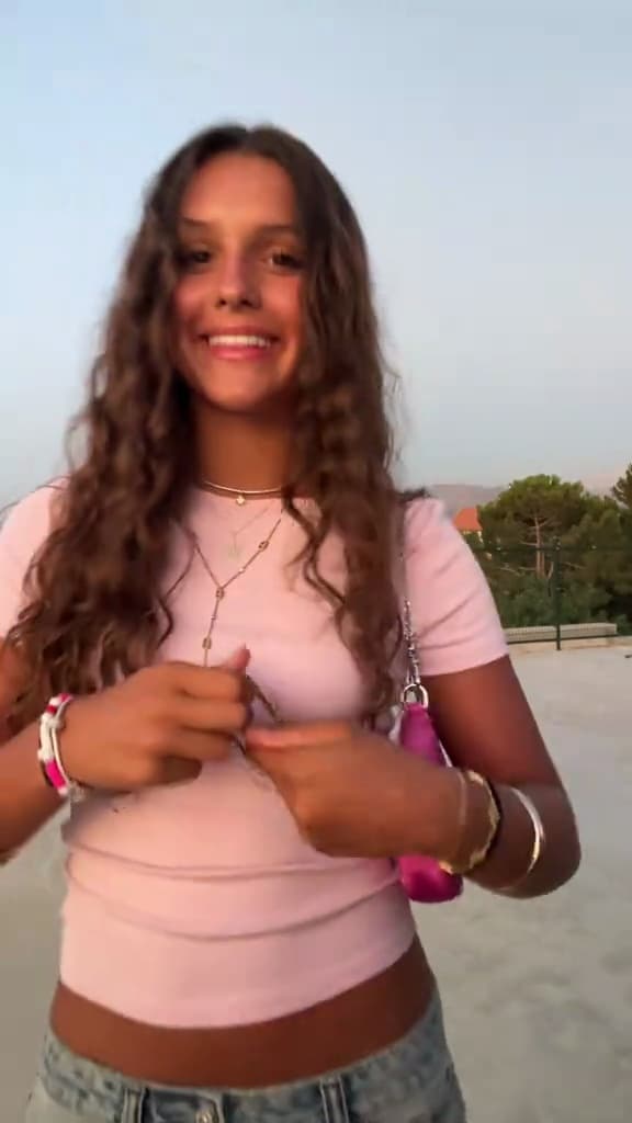 Key event frame at 00:05