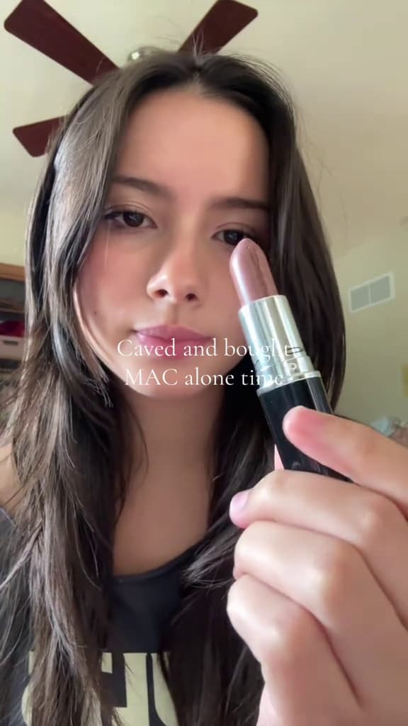 Key event frame at 00:04