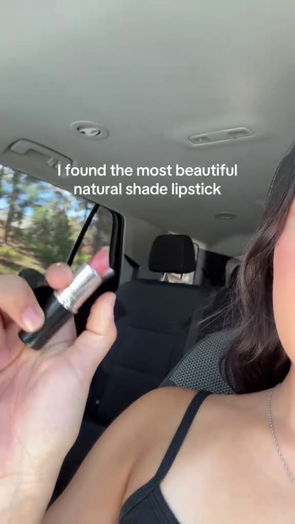 Key event frame at 00:02