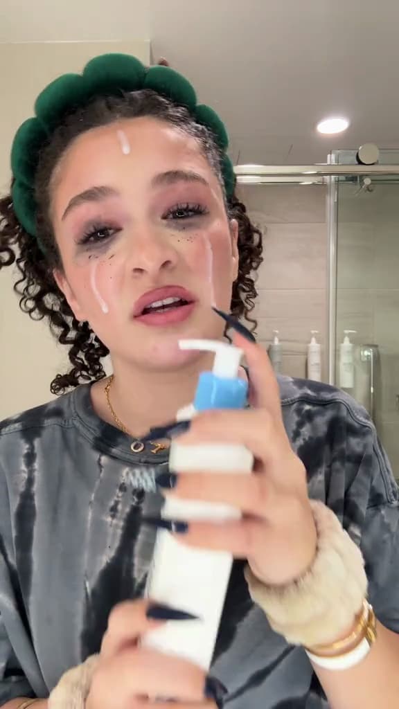 Key event frame at 00:09